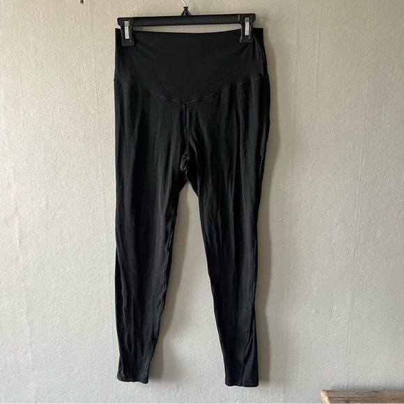 Aerie Offline Black with mesh paneling High Rise Leggings Size Large - Picture 1 of 5